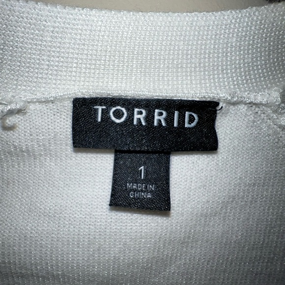 Torrid White Knit Cardigan - Size 1 - Picture 4 of 6